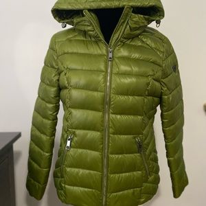 Guess green puffer jacket size L